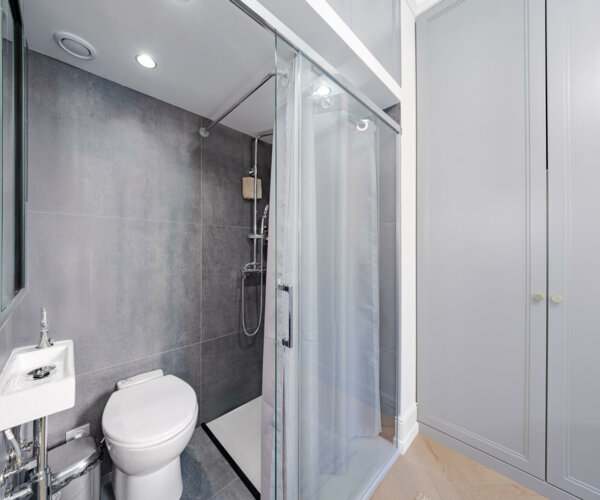 PRESTIGIOSO APPARTAMENTO DI 4 LOCALI CON FINITURE DI LUSSO - VILLA LA ROUSSE | 1/18