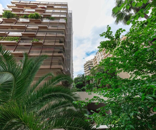 STUDIO CENTRAL MONTAIGNE | 1/3