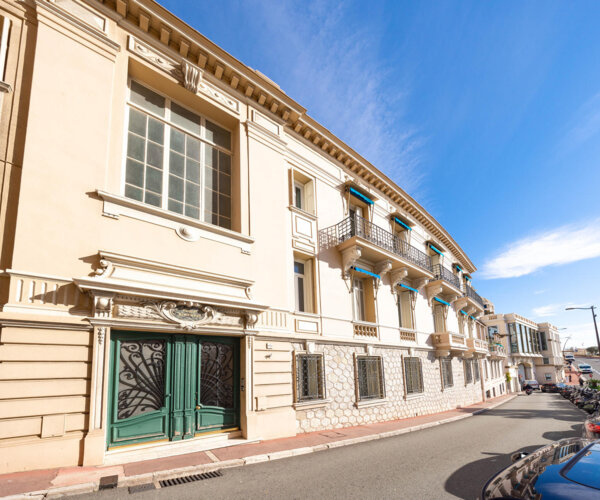 6 ROOMS - VILLA MINERVE | 1/23