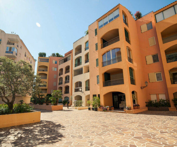 OFFICE / COMMERCIAL PREMISES - BOTTICELLI FONTVIEILLE | 1/2