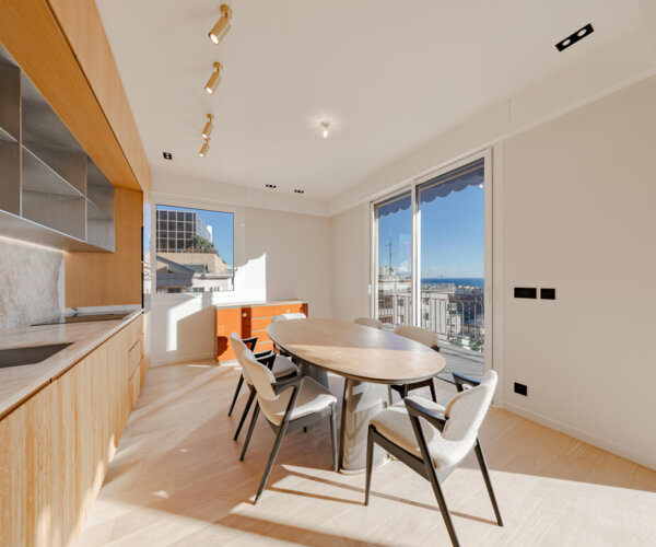 MAGNIFICENT RENOVATED PENTHOUSE WITH SEA VIEW - THE SPRING PALACE | 1/25