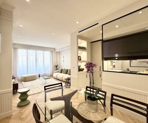 MONTE-CARLO - SUPERBE APPARTEMENT 4 PIÈCES AU VICTORIA | 1/12