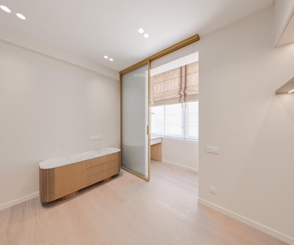 SUPERBE 4 PIECES ENTIEREMENT RENOVE - GRANDE BRETAGNE | 1/29