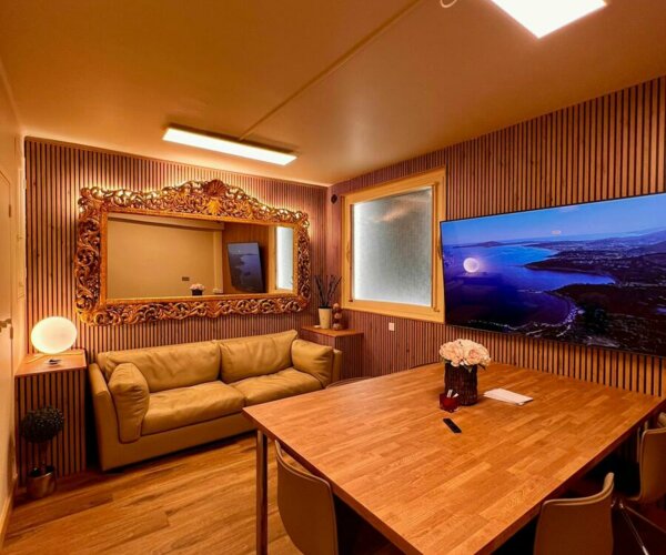 BUREAUX DE PRESTIGE AVEC VUE MER | 1/4